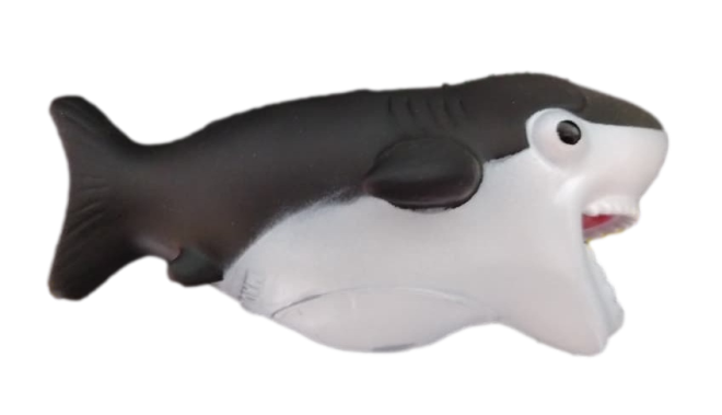 JUEGUTE TIBURON